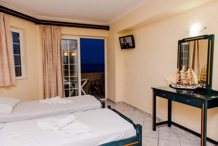 Nirvana Studios and Apartments