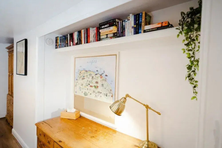Hovell Hall B&B