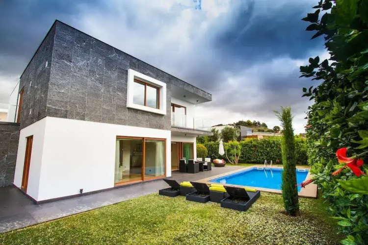 Victoria Villa