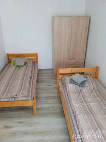 4 Rooms Apartment