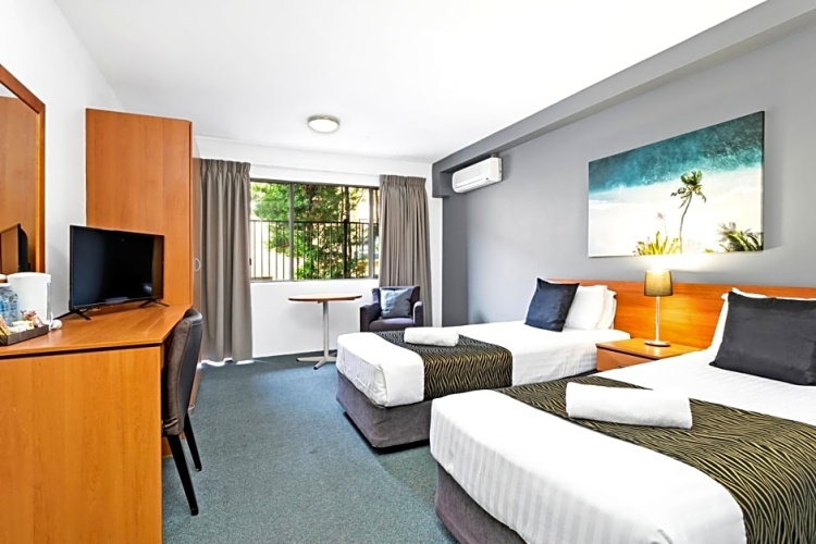 Standard Twin room with balcony