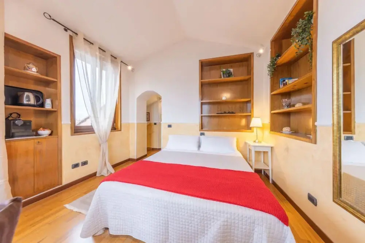 Panoramic View Studio in Rome