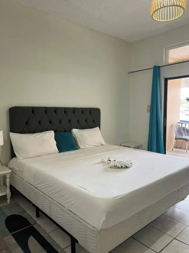 Seaview Apartel