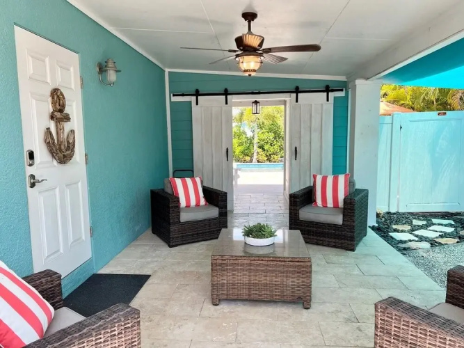 5621 Gulf Drive 3 Bedroom Home by Redawning