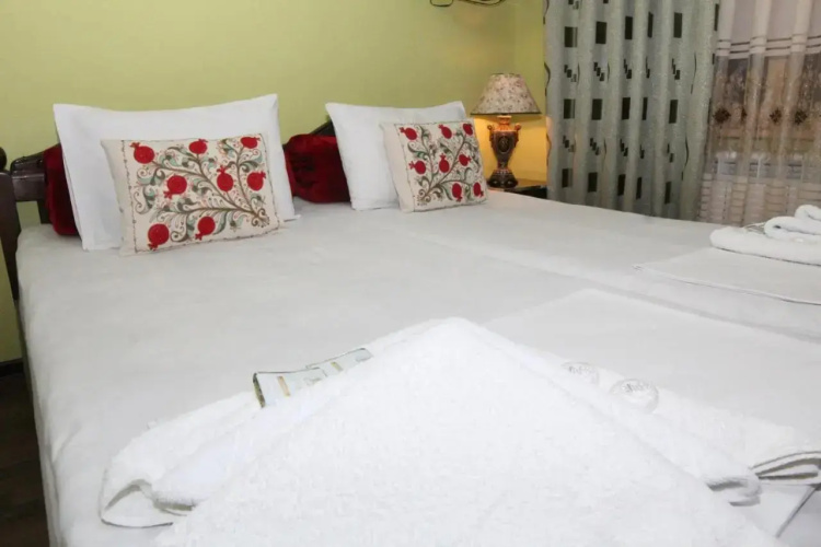 Hotel Al Mansur Traveller choice in 2022