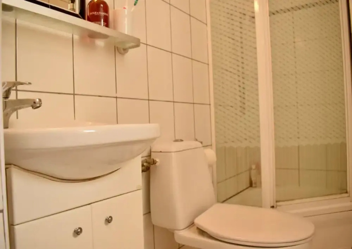 Charming Studio Apartment in Kensington