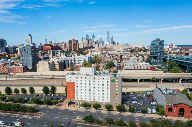 Holiday Inn Express Philadelphia-Penns Landing photo 25