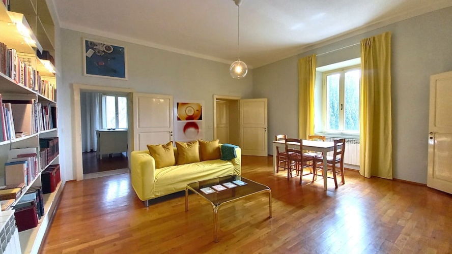 1 Bedroom Apartment with balcony and with view