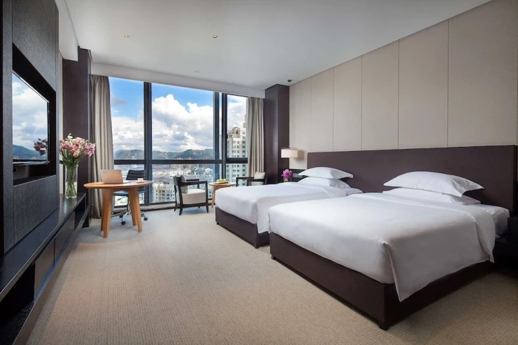 Deluxe Quadruple room
