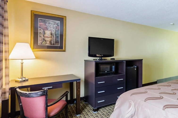 Rodeway Inn