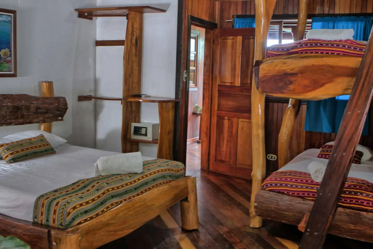 Hotel La Isla Inn - Cahuita