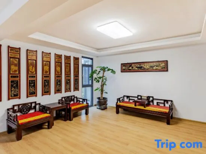Jingxian Heheju Inn