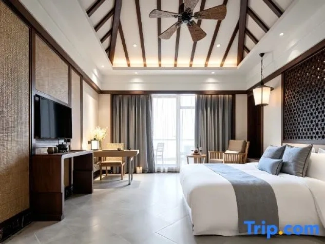 Executive Sextuple Suite with view