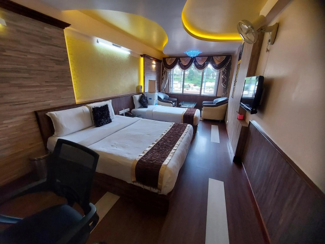Hotel Astoria Residency