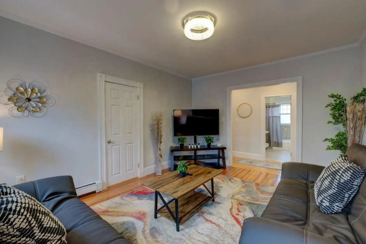 Spacious 2bd/1ba | Free Parking | 3D TOUR