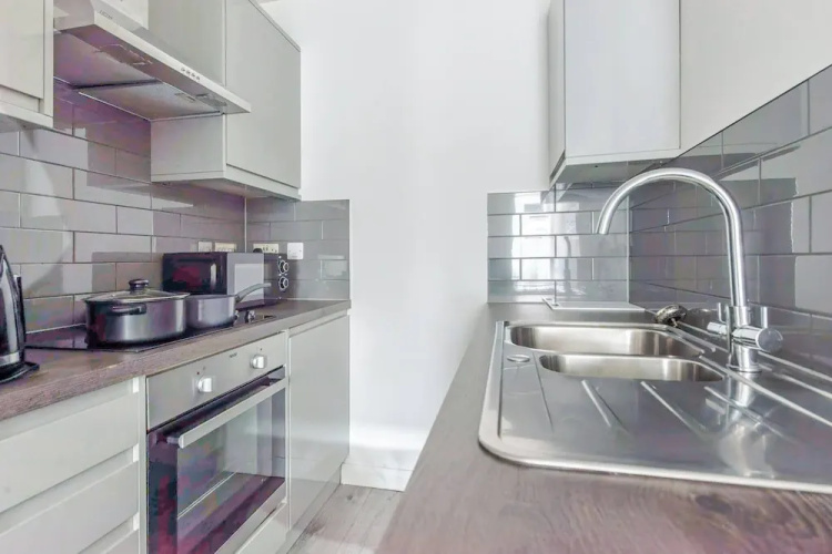 Modern Leicester 1-Bed Fast Wi-Fi