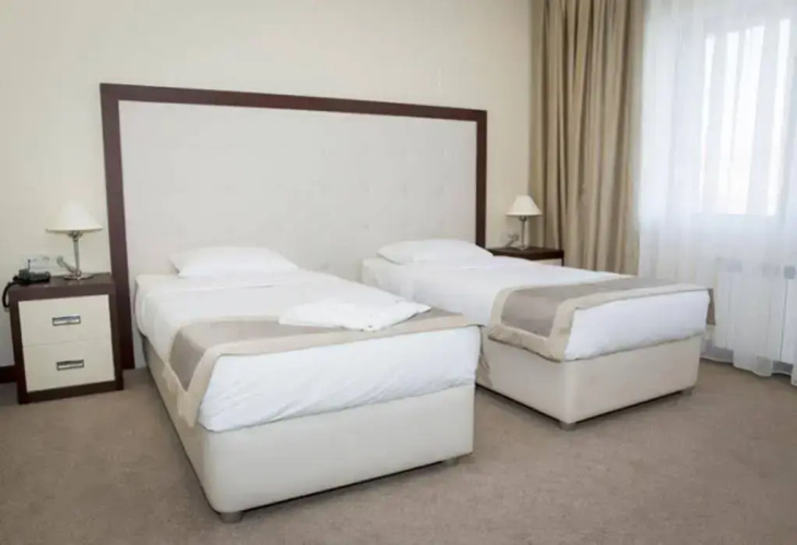 Black Mount Hotel