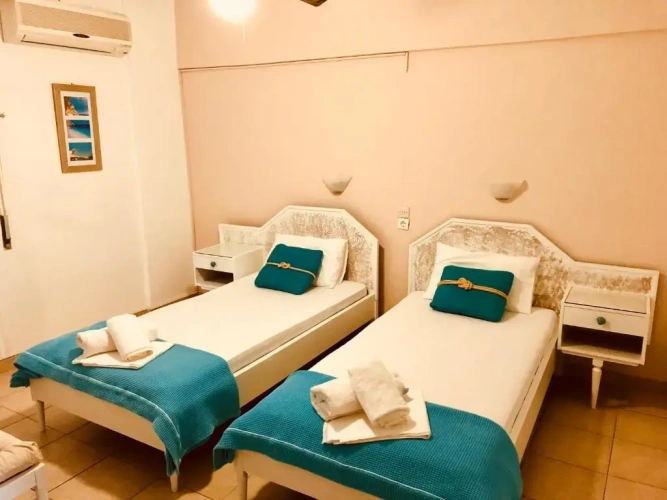 Economy Twin room