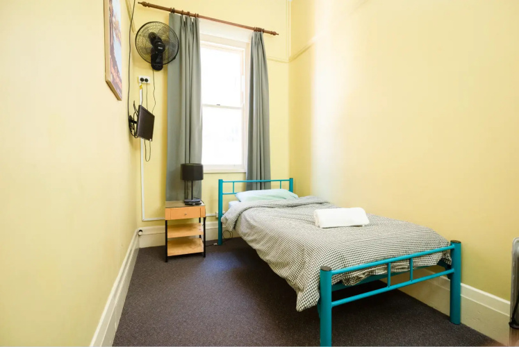 YHA Newcastle Beach