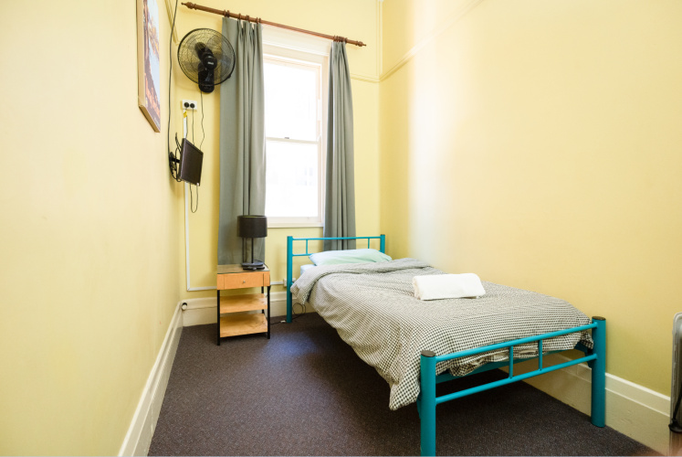 Standard Single room