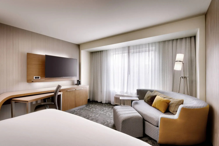 Courtyard by Marriott Atlanta Duluth Downtown