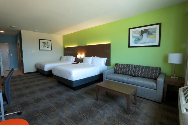 Twin Suite
