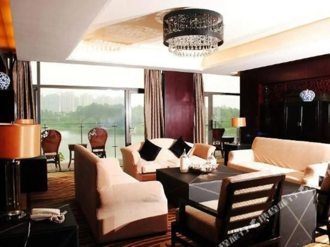 Longtan Lake Hotel