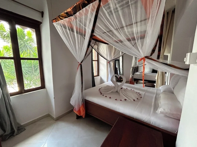 Standard Triple Family room with garden view