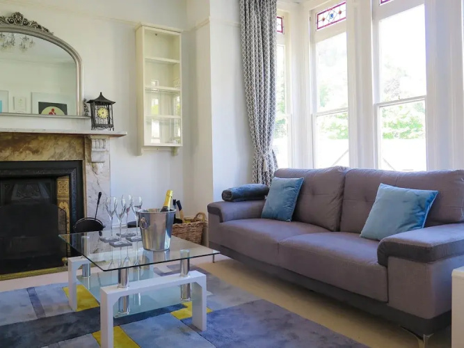 Broadpark Villa