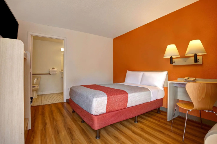 Vagabond Inn Monterey