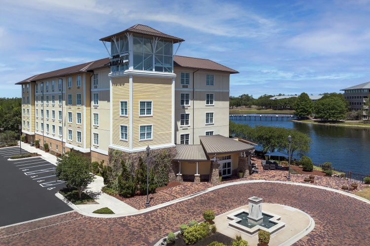 Hotel Indigo Jacksonville-Deerwood Park photo 27