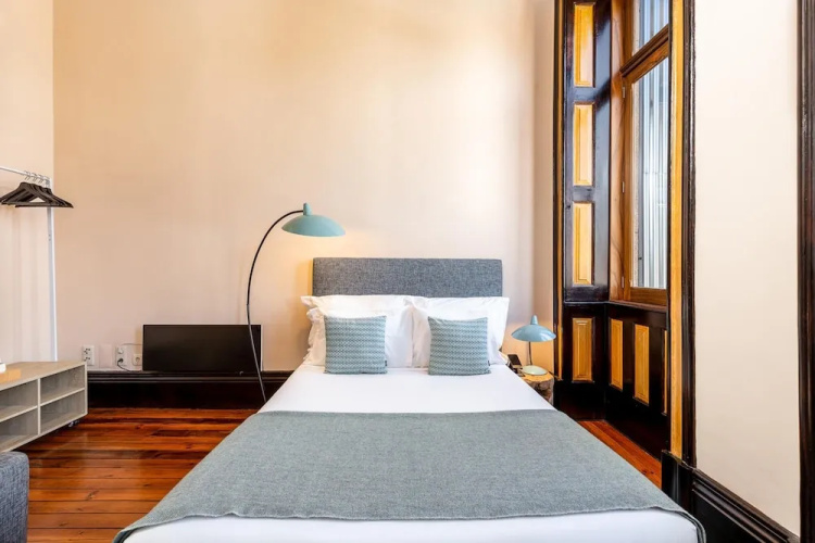 Youropo - Bolh o 3A