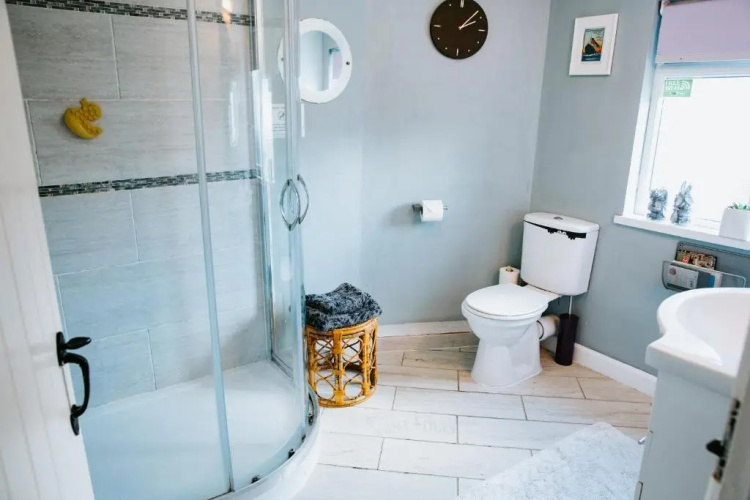 Hamilton Lodge - Cottage sleeps 8