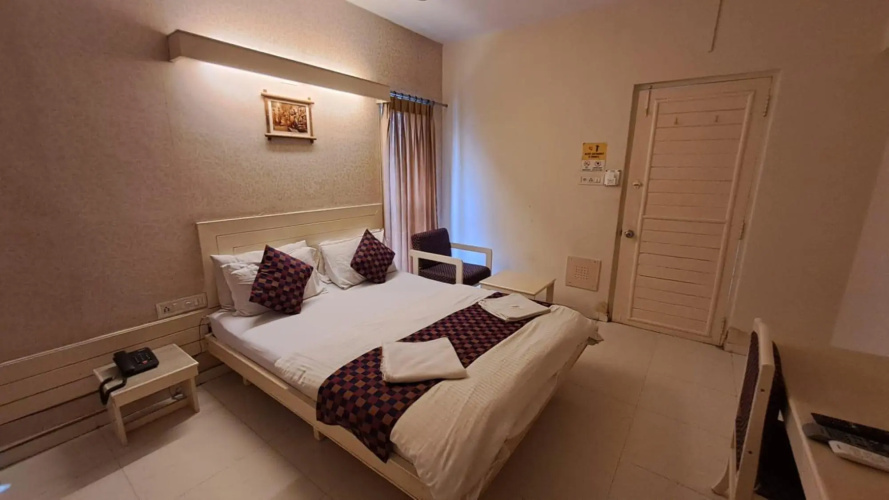 Hotel Tulsi