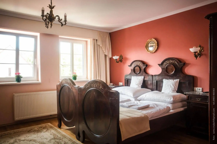 Hotel Bojnický vínny dom