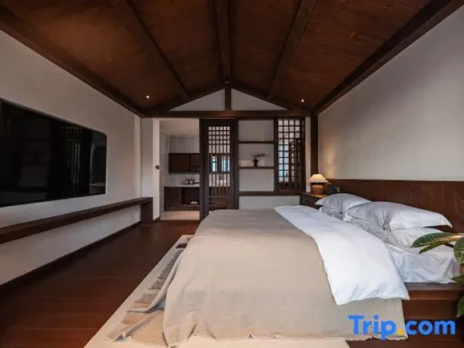Standard Double room with mountain view