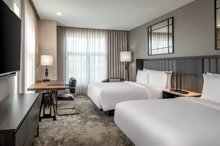 Deluxe Quadruple room