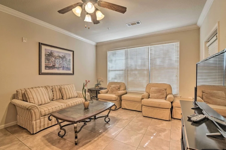 3 Bedrooms Apartment