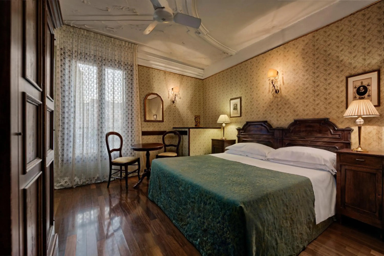 Hotel Galleria