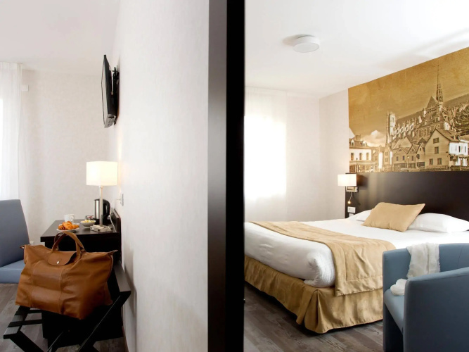 Logis Hôtel - La Chambre d'Amiens