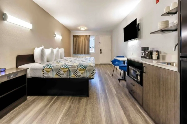 Guest rooms