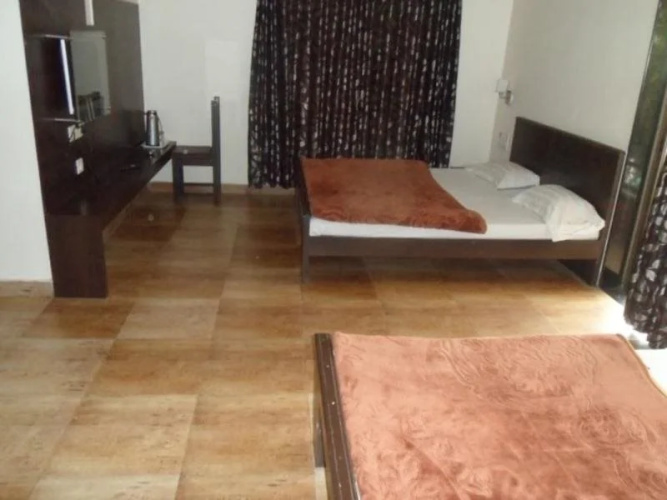 Hotel Pankaj +
