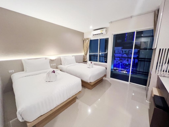 Deluxe Twin room