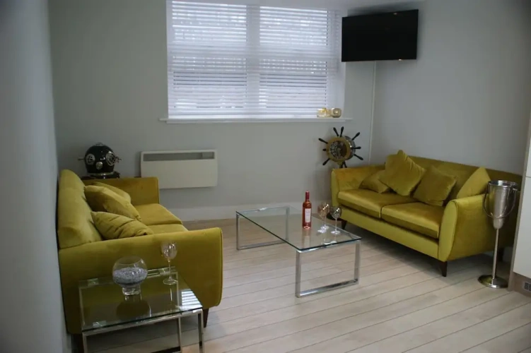 1 Bedroom Luxury Apartment