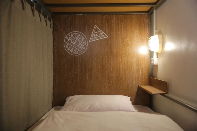 Bed in Dorm (female dorm)