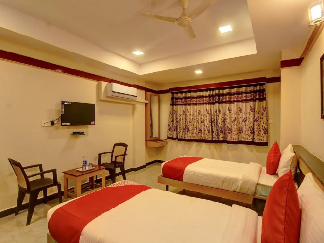 OYO 13567 Span Suites Banswadi