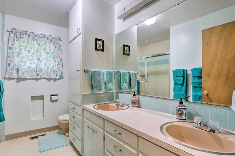 3 Bedrooms Cottage