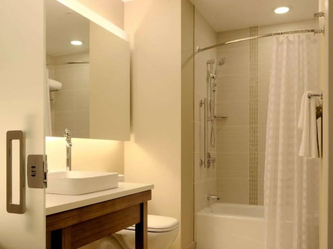 Hyatt Place Chicago Medical/University District photo 9