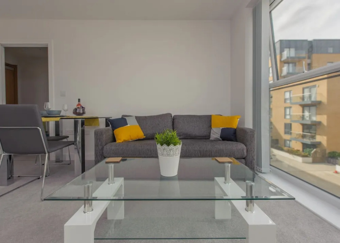 Rooftop Terrace Apartment - Reading