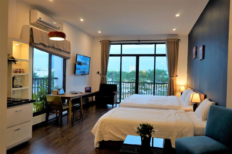 Deluxe Double room with city view